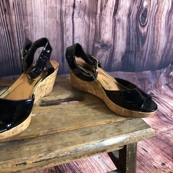 *681 Apostrophe Strappy Peep Toe Wedges - Picture 5 of 8